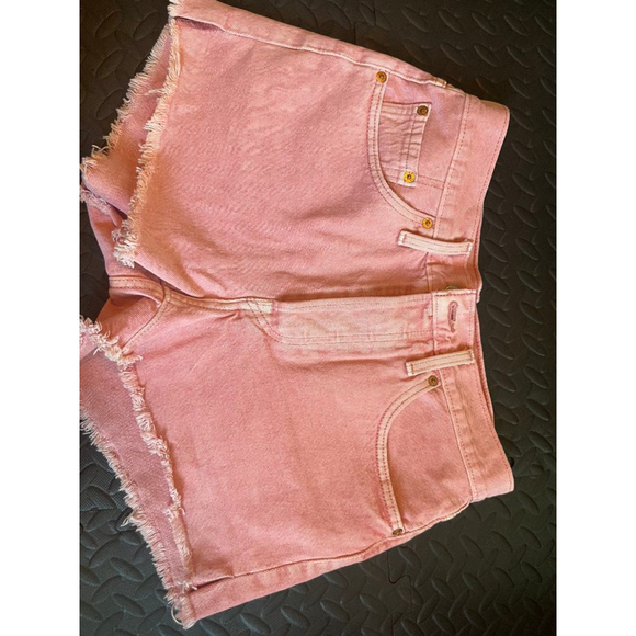 Women's Levi's Denim Shorts Size 27 Pink - Picture 1 of 3
